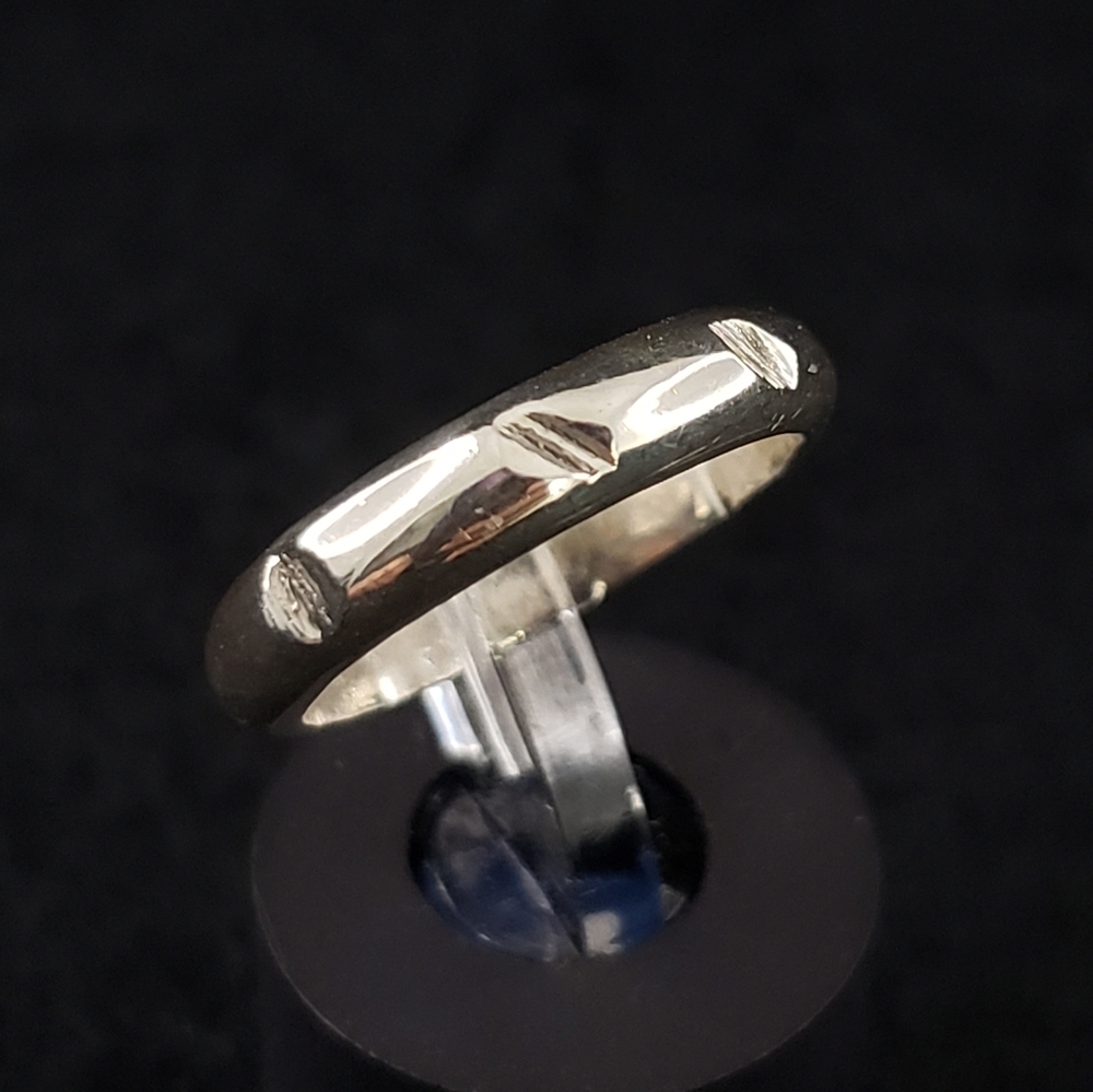 925 sterling silver ring - wedding band anniversary mother's ring notching